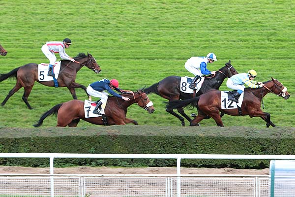 Arrivée quinté pmu PRIX DU BRIONNAIS - PRIX DU JOURNAL GENY COURSES à SAINT-CLOUD
