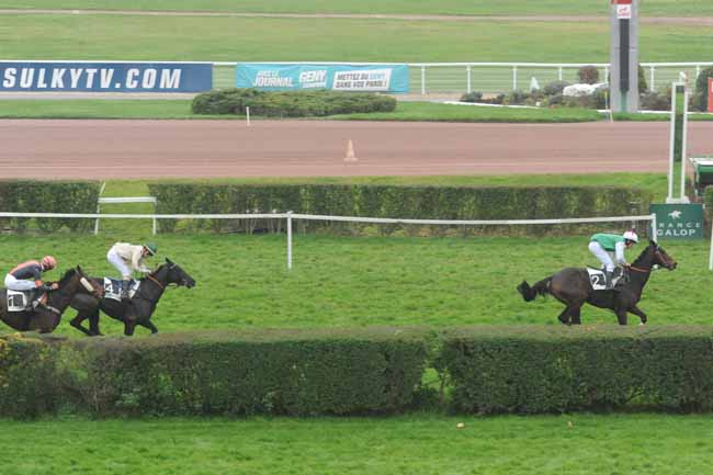 Arrivée quinté pmu PRIX DE NOGENT à ENGHIEN