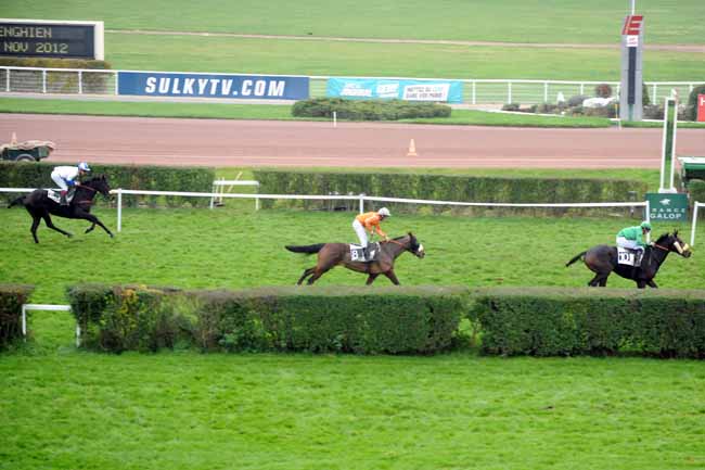 Arrivée quinté pmu PRIX DE LA CROIX DAUPHINE à ENGHIEN