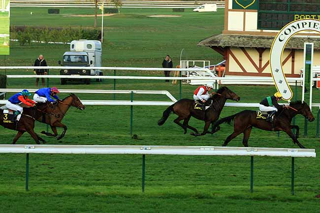 Arrivée quinté pmu PRIX DE MENTON à COMPIEGNE