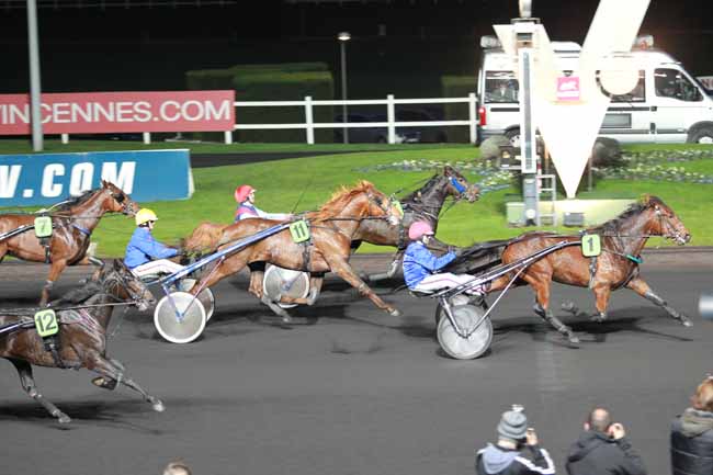 Arrivée quinté pmu PRIX DES BIGNONES à PARIS-VINCENNES