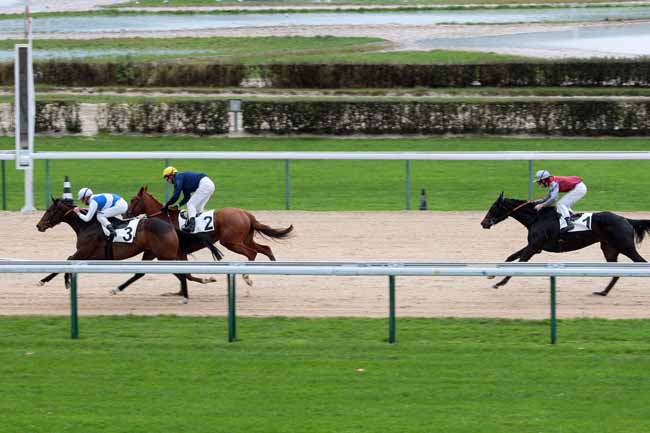 Arrivée quinté pmu PRIX DE L'HOTELLERIE à DEAUVILLE