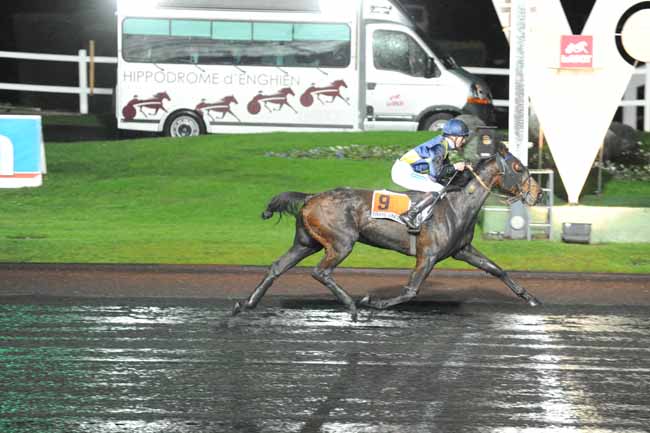 Arrivée quinté pmu PRIX VULPECULA à PARIS-VINCENNES
