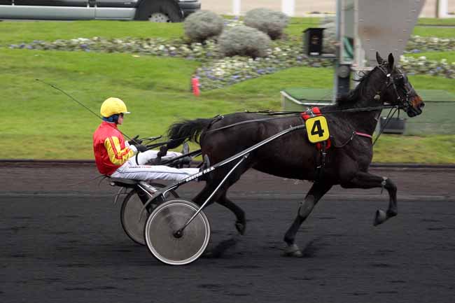 Arrivée quinté pmu PRIX DE SAUTRON à PARIS-VINCENNES