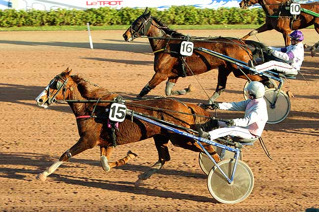 Arrivée quinté pmu PRIX D'AMBRIERES à CABOURG