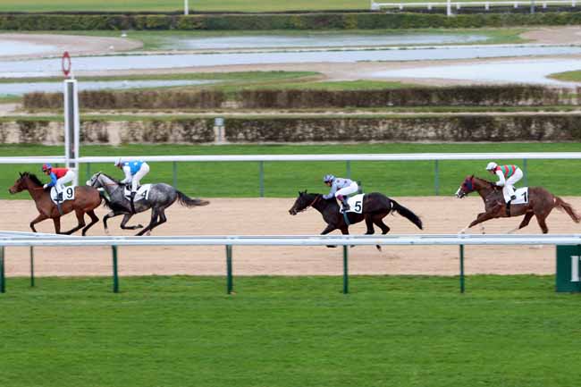 Arrivée quinté pmu PRIX DE VILLEPELEE à DEAUVILLE [MATINEE]