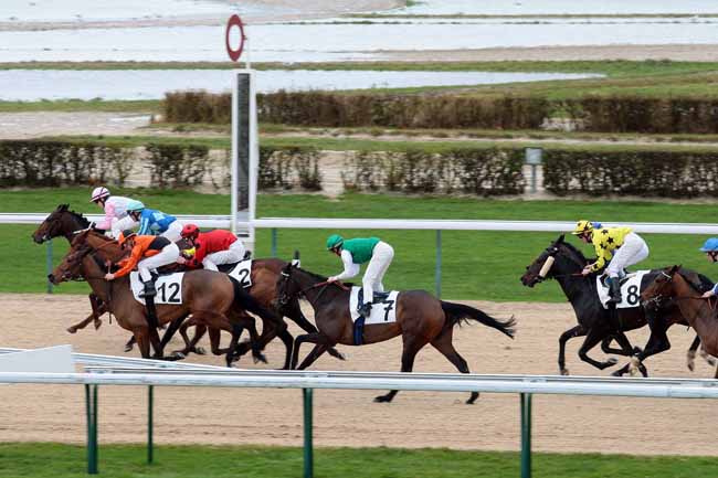 Arrivée quinté pmu PRIX D'EXMES à DEAUVILLE