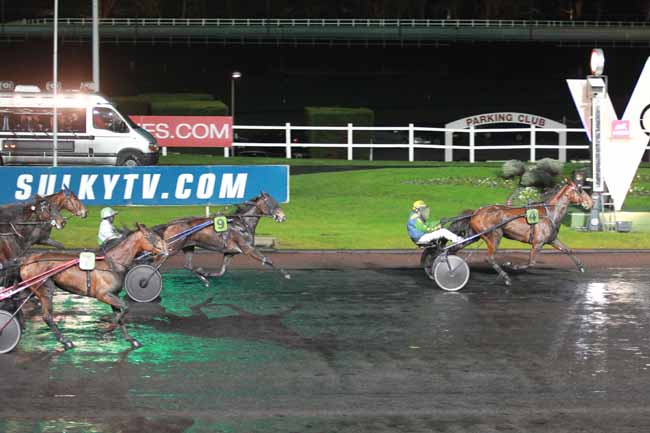 Arrivée quinté pmu PRIX DE CHATEAU-SALINS à PARIS-VINCENNES
