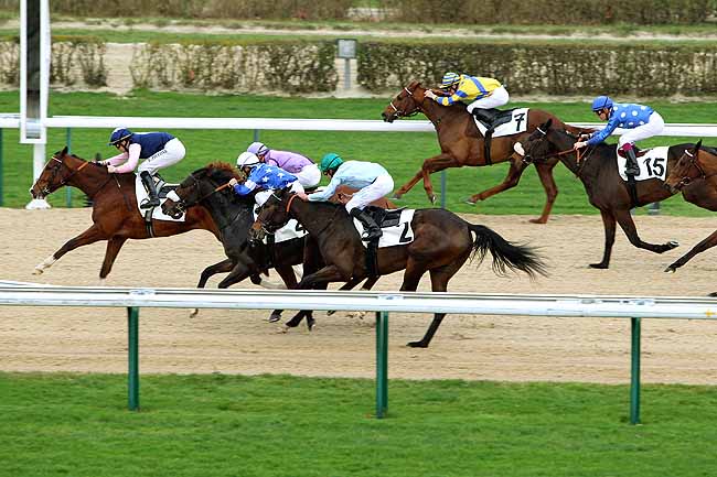 Arrivée quinté pmu PRIX DE RUGLES à DEAUVILLE