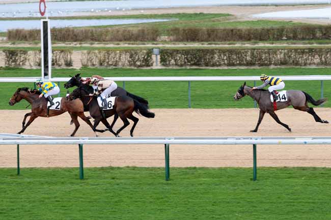 Arrivée quinté pmu PRIX DE MORICAND à DEAUVILLE