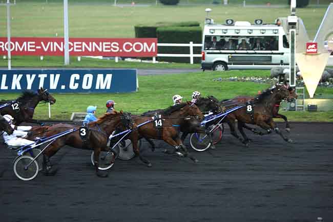 Arrivée quinté pmu PRIX DE TONNAC-VILLENEUVE à PARIS-VINCENNES