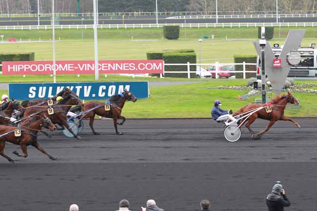Arrivée quinté pmu PRIX DE CHATEAUGIRON (GR A) à PARIS-VINCENNES