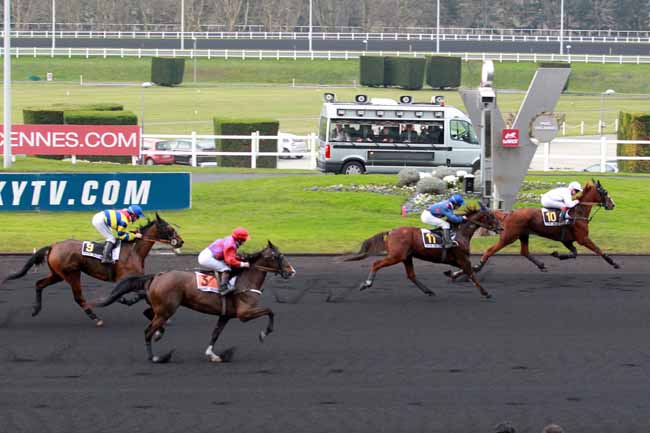 Arrivée quinté pmu PRIX DE SUCY à PARIS-VINCENNES