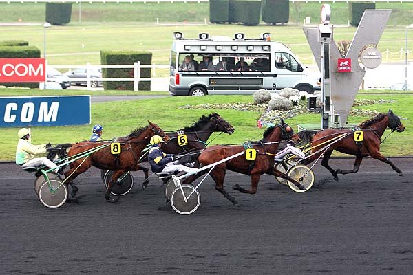 Arrivée quinté pmu PRIX DE BOIS-GUILLAUME à PARIS-VINCENNES