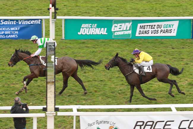Arrivée quinté pmu PRIX DU CHATEAU DE PAU à PAU