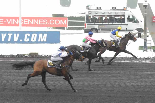 Arrivée quinté pmu PRIX DE PONTRIEUX à PARIS-VINCENNES