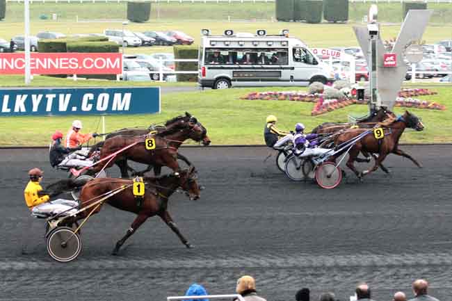 Arrivée quinté pmu PRIX DE MACON à PARIS-VINCENNES