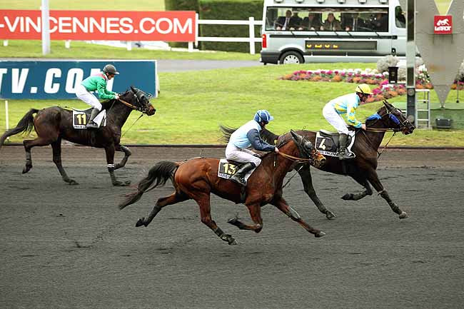 Arrivée quinté pmu PRIX DECIDEE à PARIS-VINCENNES