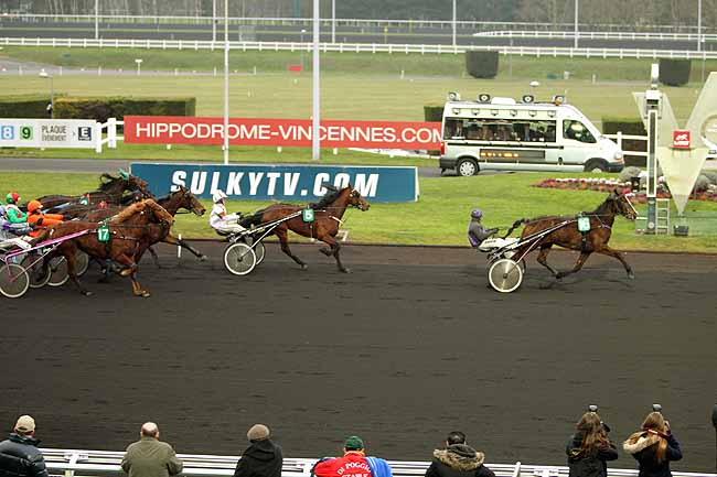Arrivée quinté pmu PRIX DE BERCY à PARIS-VINCENNES