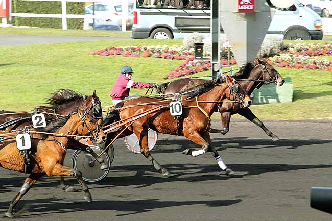 Arrivée quinté pmu PRIX DU PLATEAU DE GRAVELLE à PARIS-VINCENNES