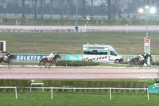 Arrivée quinté pmu PRIX DE FENAIN à ENGHIEN