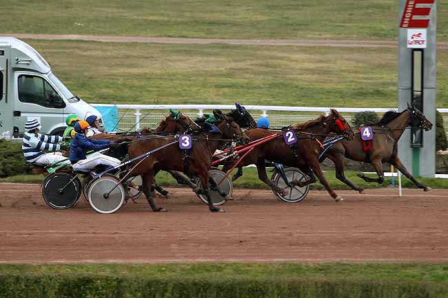 Arrivée quinté pmu PRIX DE L'ALENE D'OR à ENGHIEN
