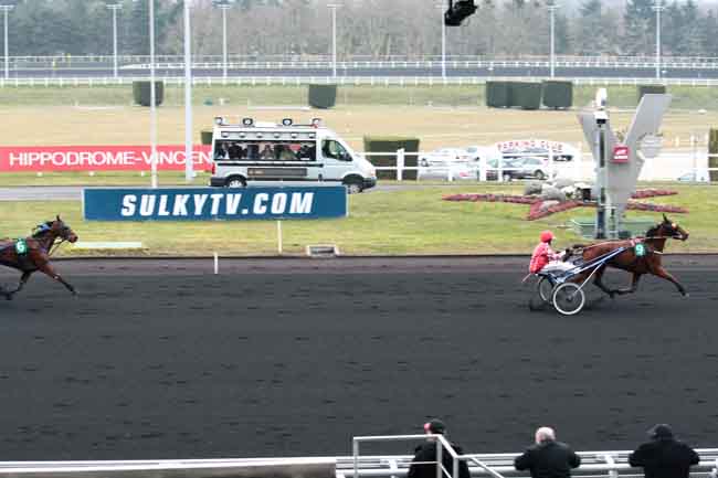 Arrivée quinté pmu PRIX DE TIGNES à PARIS-VINCENNES