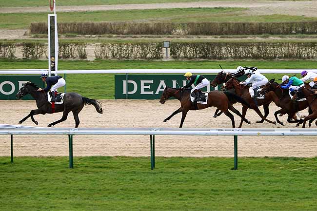 Arrivée quinté pmu PRIX DE LA VARENNE à DEAUVILLE