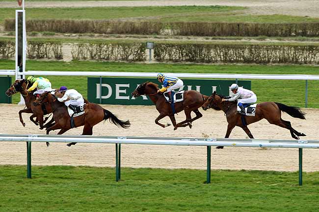 Arrivée quinté pmu PRIX DE CORMEILLES à DEAUVILLE