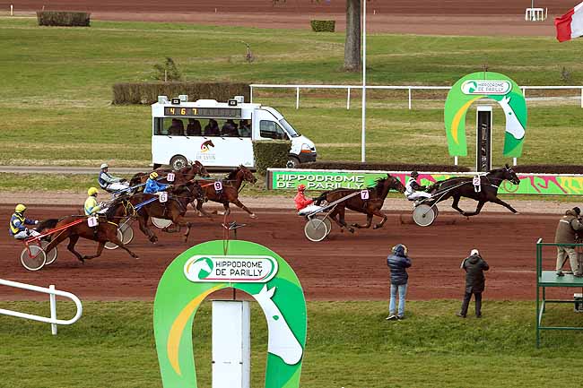 Arrivée quinté pmu PRIX DU VAUCLUSE à LYON-PARILLY