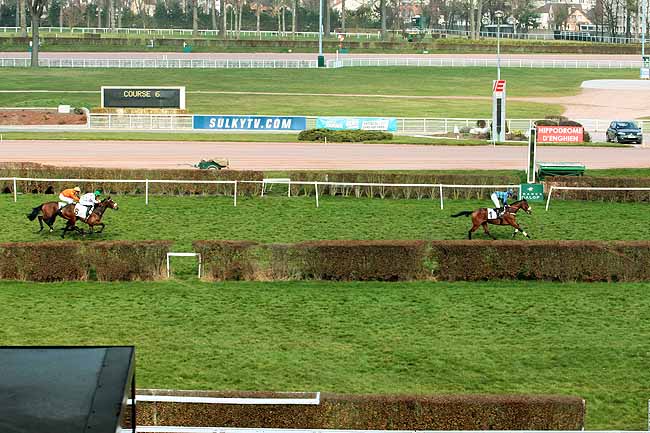 Arrivée quinté pmu PRIX DE L'AMIENOIS à ENGHIEN