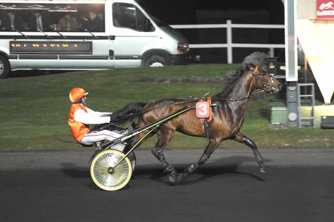 Arrivée quinté pmu PRIX ADRASTEA à PARIS-VINCENNES