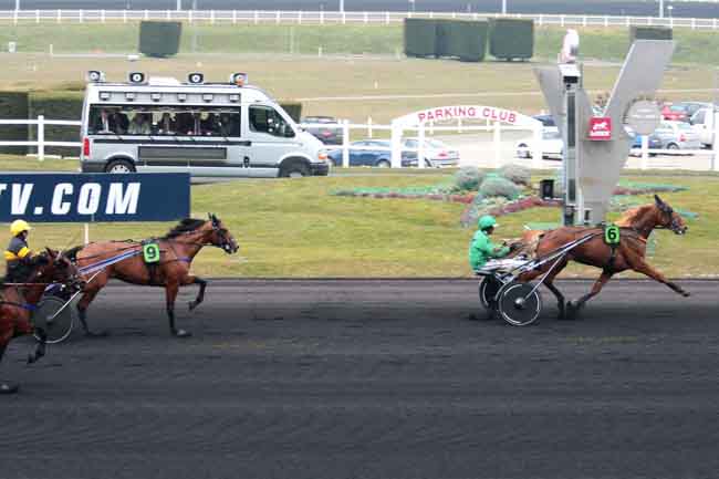 Arrivée quinté pmu PRIX DE SAINTES à PARIS-VINCENNES