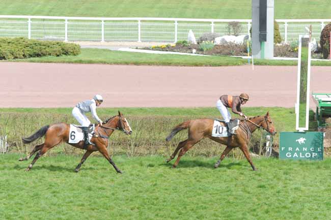 Arrivée quinté pmu PRIX LA BATE à ENGHIEN