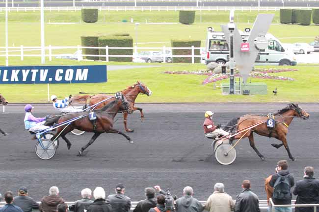 Arrivée quinté pmu PRIX DE CHATEAU-GAILLARD - GRAND PRIX D'AFRIQUE à PARIS-VINCENNES