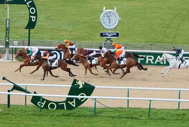 Arrivée quinté pmu PRIX DU POTEAU NIBERT à CHANTILLY