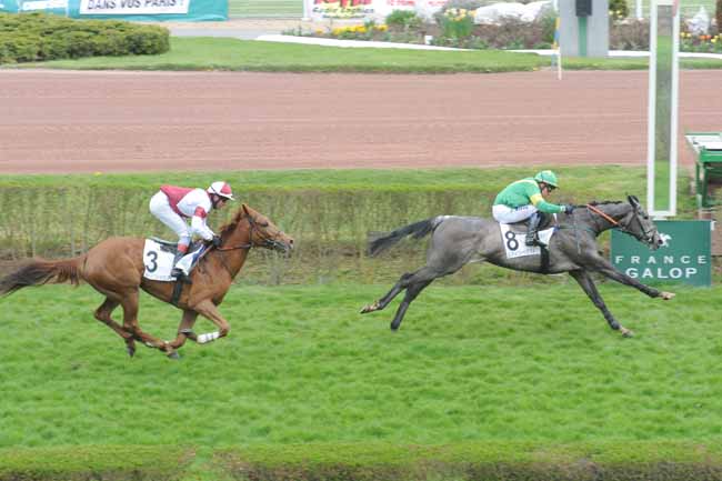 Arrivée quinté pmu PRIX DE MENTON à ENGHIEN
