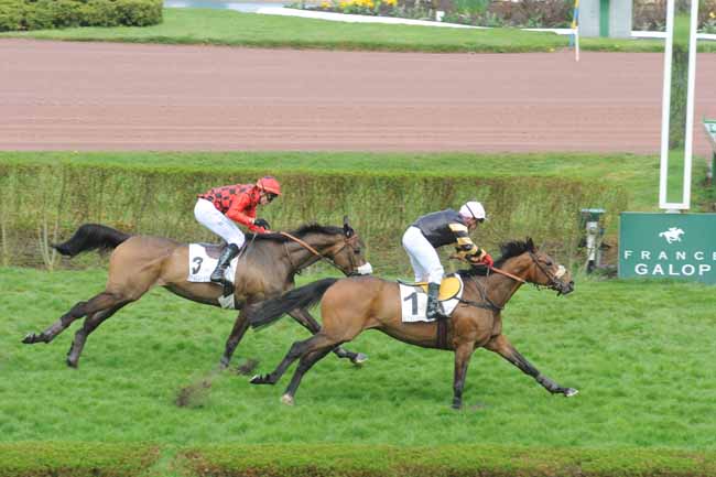 Arrivée quinté pmu PRIX DU CHER à ENGHIEN