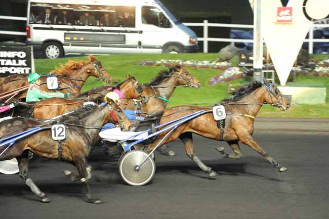 Arrivée quinté pmu PRIX ASTEROPE à PARIS-VINCENNES