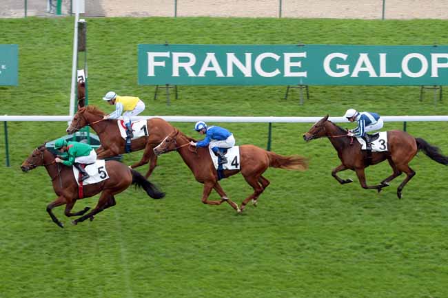 Arrivée quinté pmu PRIX DU LOUVRE à LONGCHAMP