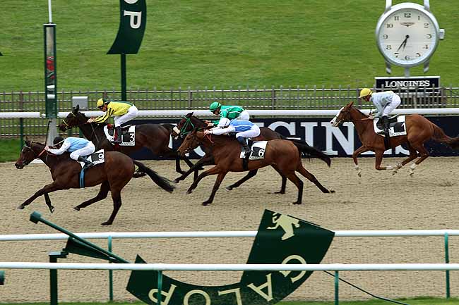 Arrivée quinté pmu PRIX DE LA GARE à CHANTILLY
