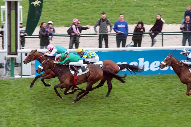 Arrivée quinté pmu PRIX DE BARBEVILLE à LONGCHAMP