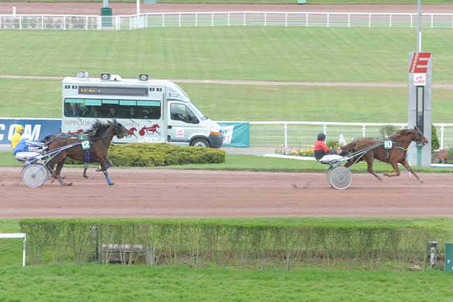 Arrivée quinté pmu PRIX DE MILLAU à ENGHIEN