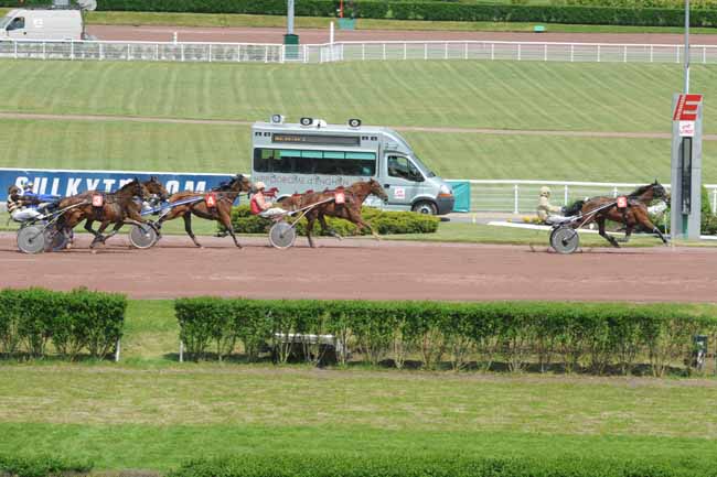Arrivée quinté pmu PRIX DE SARE à ENGHIEN