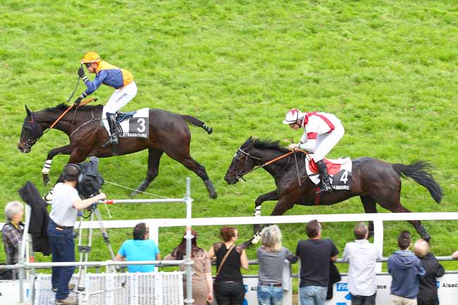 Arrivée quinté pmu PRIX HYERES III à STRASBOURG
