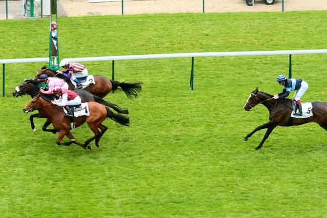 Arrivée quinté pmu PRIX DE POITRONVILLE à LONGCHAMP