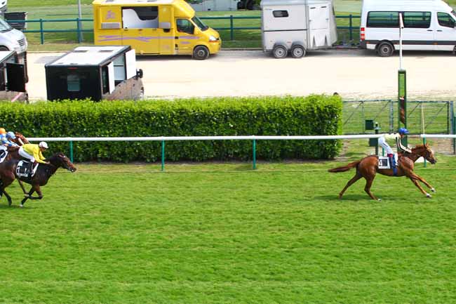 Arrivée quinté pmu PRIX DU BOIS BOURDON à CHANTILLY