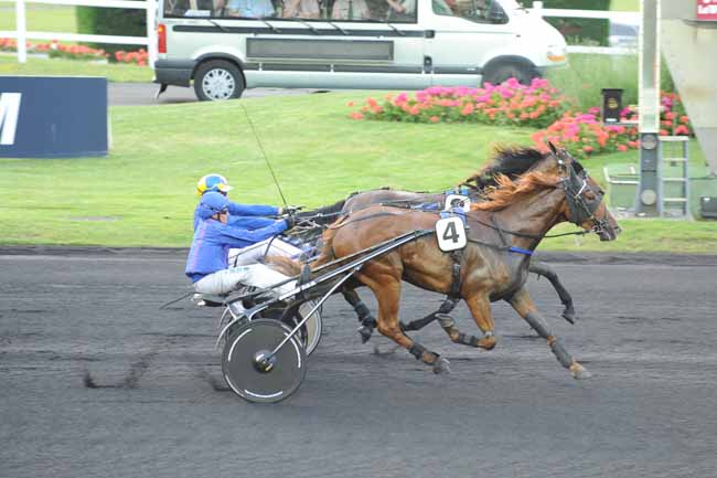 Arrivée quinté pmu PRIX EUNYKE à PARIS-VINCENNES