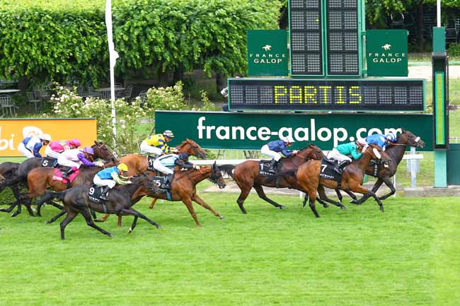 Arrivée quinté pmu PRIX DU BEARN (PRIX ETIHAD AIRWAYS) à SAINT-CLOUD