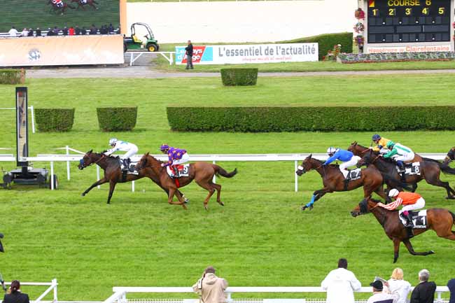 Arrivée quinté pmu PRIX DU CHEMIN DE TOUQUES (PRIX DU CIDRE PAYS D'AUGE) à CLAIREFONTAINE